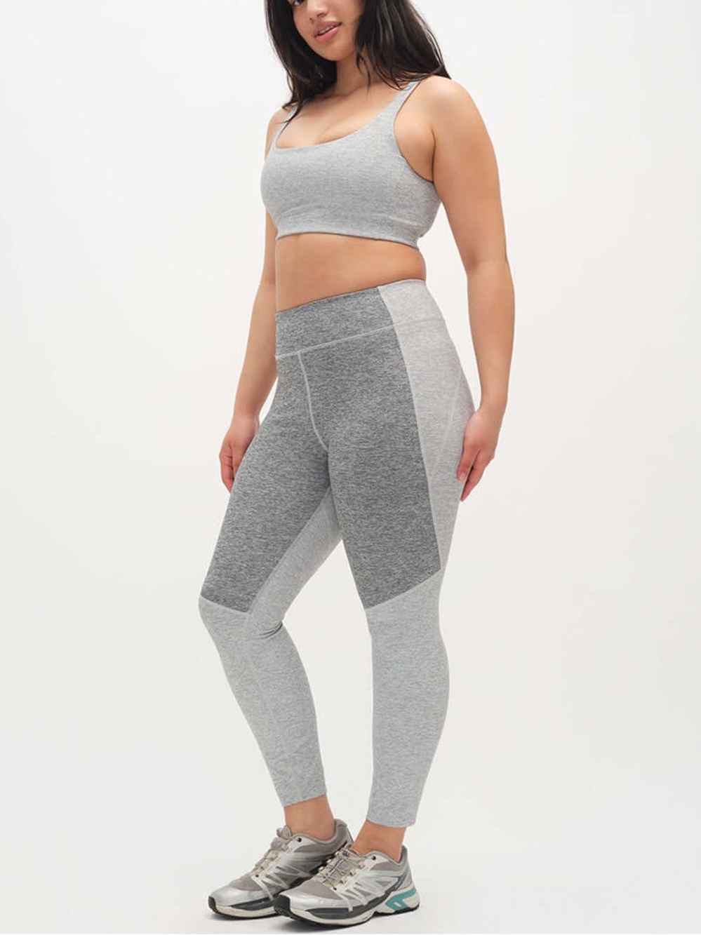 Outdoor Voices Two-tone Leggings in Dove/Ash - Size S